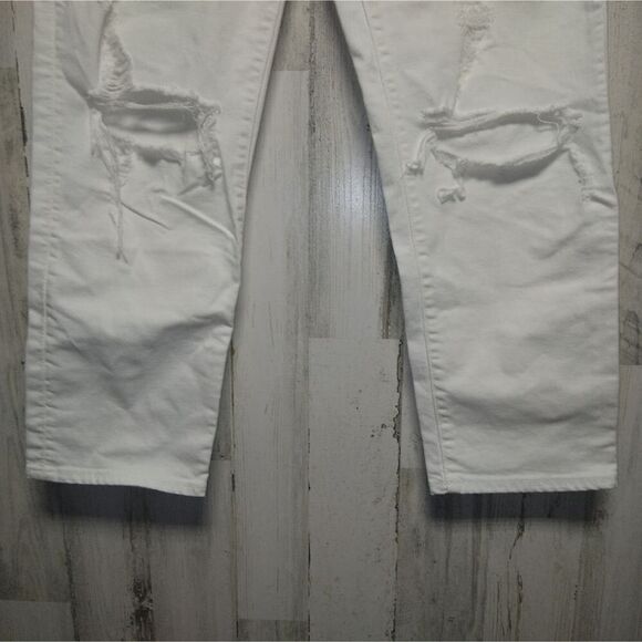 Old Navy Sky-Hi Straight White Button Fly 32x27 - Picture 2 of 8